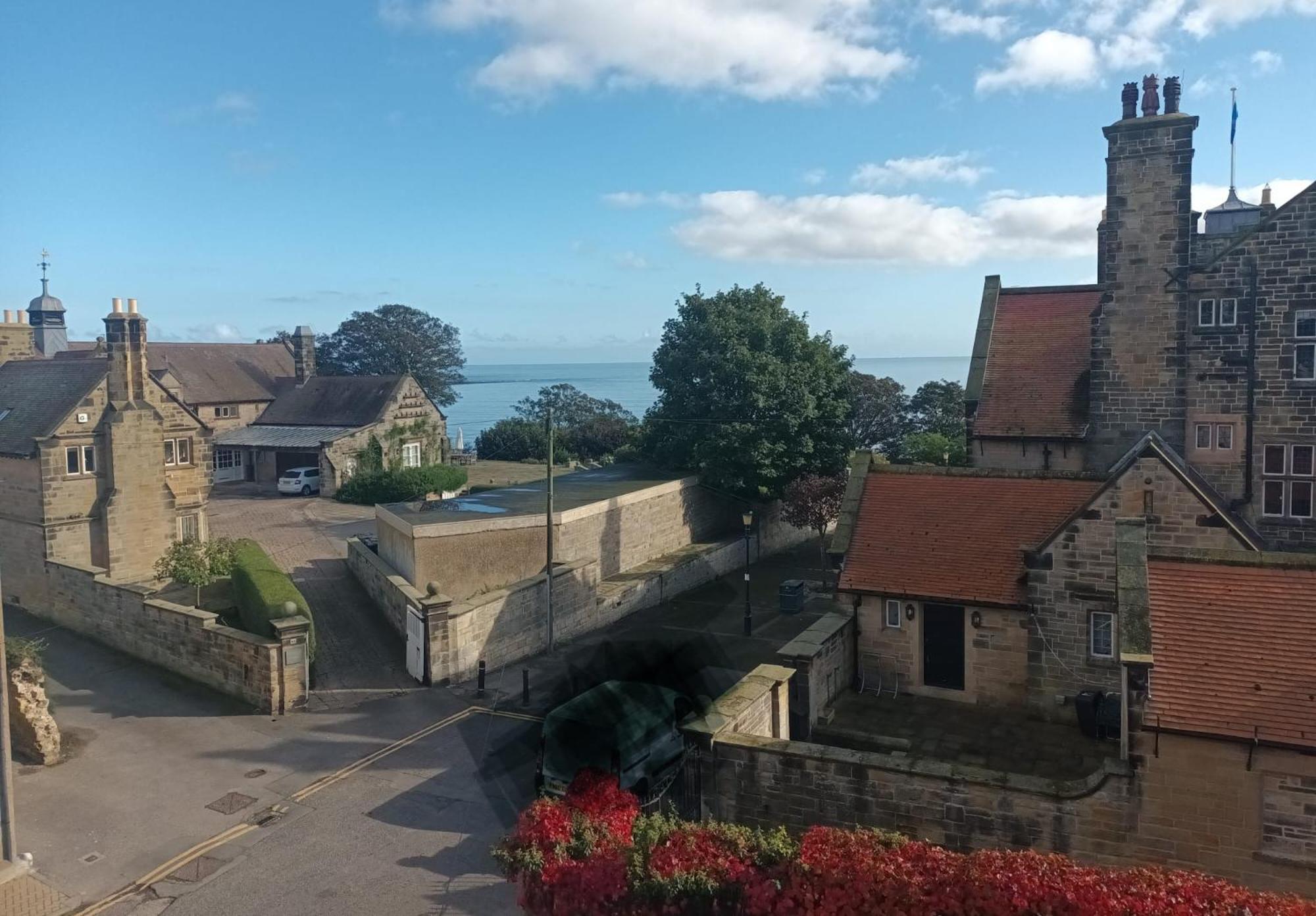 Heart Of Filey Apartment Екстериор снимка